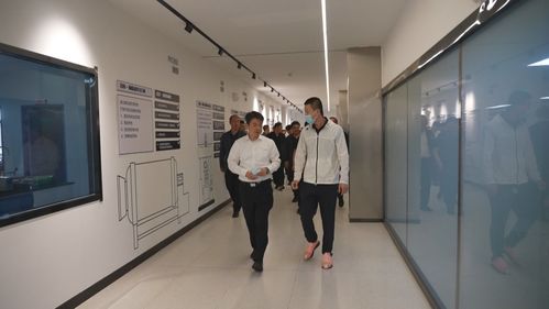 周鹏举到我县走访调研企业运行情况